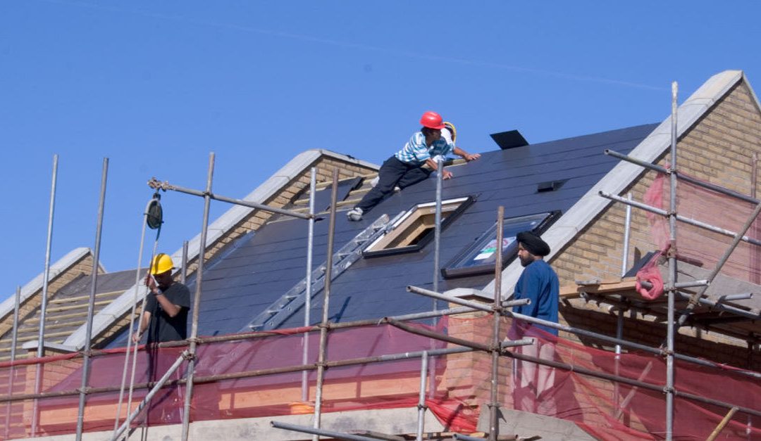 Common Roofing Problems that Roofers Can Help Prevent and Repair
